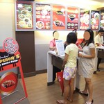 Chowking - 店内のようすです