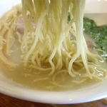 麺屋 菜々兵衛 - 鶏白湯塩ラーメンの麺