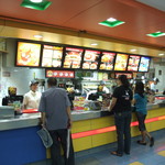 Jollibee Robinsons Ermita - 店内のようすです