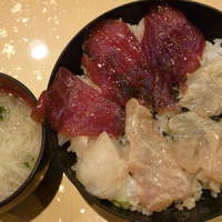 鮨 からく - づけ鯛のごま和え丼　税込１０００円　１枚目
