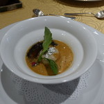 トゥ・ラ・ジョア - 百合根の椀仕立て