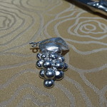 トゥ・ラ・ジョア - ロゴ入り箸置き