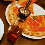 ダ ユウキ - 唐辛子オイルがまた良い！