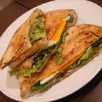 ダ ユウキ - パニーニ