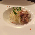 コルツ - じゃが芋麺と海老のタルタルトマトの泡