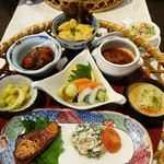 ペンションプチポワ - 朝食 籠膳