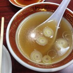 宝来軒 - 定食のスープ