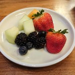 Grand Hyatt - フルーツは美味しい