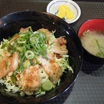 ホルモン焼 福籠 - ロース豚丼@600