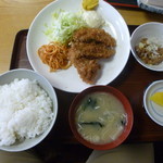 寿司吉 - まぐろのカマトロフライ定食750円