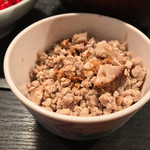 すみれ - トッピング無料券をいただいたので、ひき肉♡