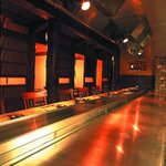 弁兵衛 - カウンター席は、迫力満点です！