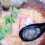 きくや - 和風煮干し中華そば ピロピロ麺