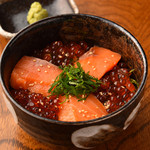 鮭魚子和鮭魚亲子丼