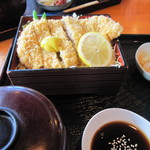 伊万利ダイン - 豚のロースのカツ膳