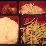 中華料理　興貴 - 日替わりランチ（ニラとモヤシ炒め）