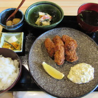 飯田橋 喝采 - カキフライ定食　1000円