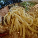 山嵐 本店 - 麺のアップ