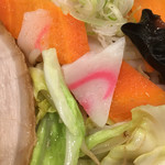 函館らーめん 汐のや - 野菜タンメンのアップ。しゃきしゃきの野菜がたっぷり！