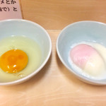 自家製ラーメン大者 - 油そばは生卵が付くのですが温玉も頼んでしまいました(笑)【料理】