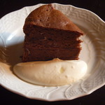 カフェ リュミエール - チョコレートケーキ