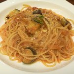 Mon-Pet-Cua - ナス入りミートソース