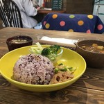 こねくとかふぇ ジャン - 今日のごはん（ビーフカレー）