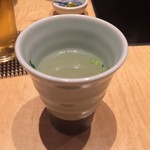 Hakata Hanamidori - 水炊きスープ