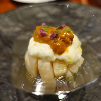 Restaurant Re: - 生帆立に、スモークしたクリームチーズ、烏賊と雲丹の タルタル