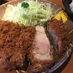 とんかつ丸一 - 厚み3センチ以上ロースカツ1900円