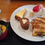 ワインとチーズの小さなレストラン Breed - 