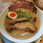 塩見家　とんとん - とんとんラーメン