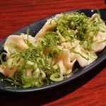 権屋 - ネギたっぷりの白湯水餃子