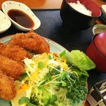 お食事処 はくさい - カキフライ定食