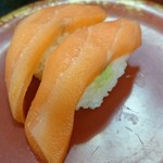 おすしやさん 魚津店 - サーーーーーーモン。必ず頼んじゃう。炙らなくて十分おいしい