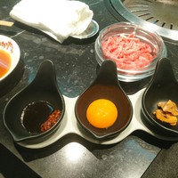 肉や大善 大名古屋ビルヂング店 - ユッケ