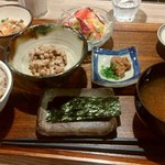 味噌めしや まるたま - 肉味噌納豆定食