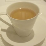 ル・マノアール・ダスティン - ジビエのスープ