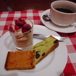 ビストロ アオキ - デザート、コーヒー（ランチにセット）