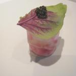 レストラン マノワ - 赤エビのうずまきビーツ巻き