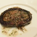 ル・マノアール・ダスティン - 前菜：椎茸のステーキ