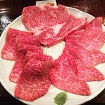 炭火焼肉 粋牛 - 