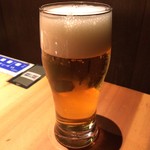 吟味屋 - 生ビール(中) ザ・プレミアムモルツ 570円(税抜)