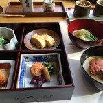 妙見石原荘 食菜石蔵 - ズガニの味噌汁は最高です。