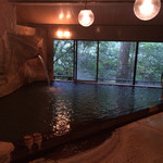 妙見石原荘 食菜石蔵 - 大浴場。風呂がそれほど大きくないのには理由があります。