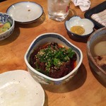 ひらの - 牛スジピリ辛煮