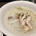 アジアンバルフロッグス - フォー（大盛）