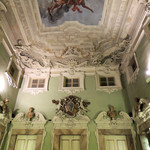 B4 Astoria Firenze - 見事な壁と天井