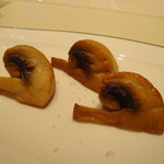 レ ロジェ エギュスキロール - ジャンボマッシュルームのロースト(正式名称は不明)。