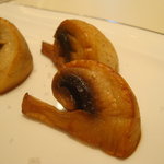 レ ロジェ エギュスキロール - ジャンボマッシュルームのロースト(正式名称は不明)。